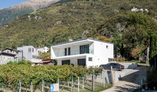 Casa Rainone (Claro)